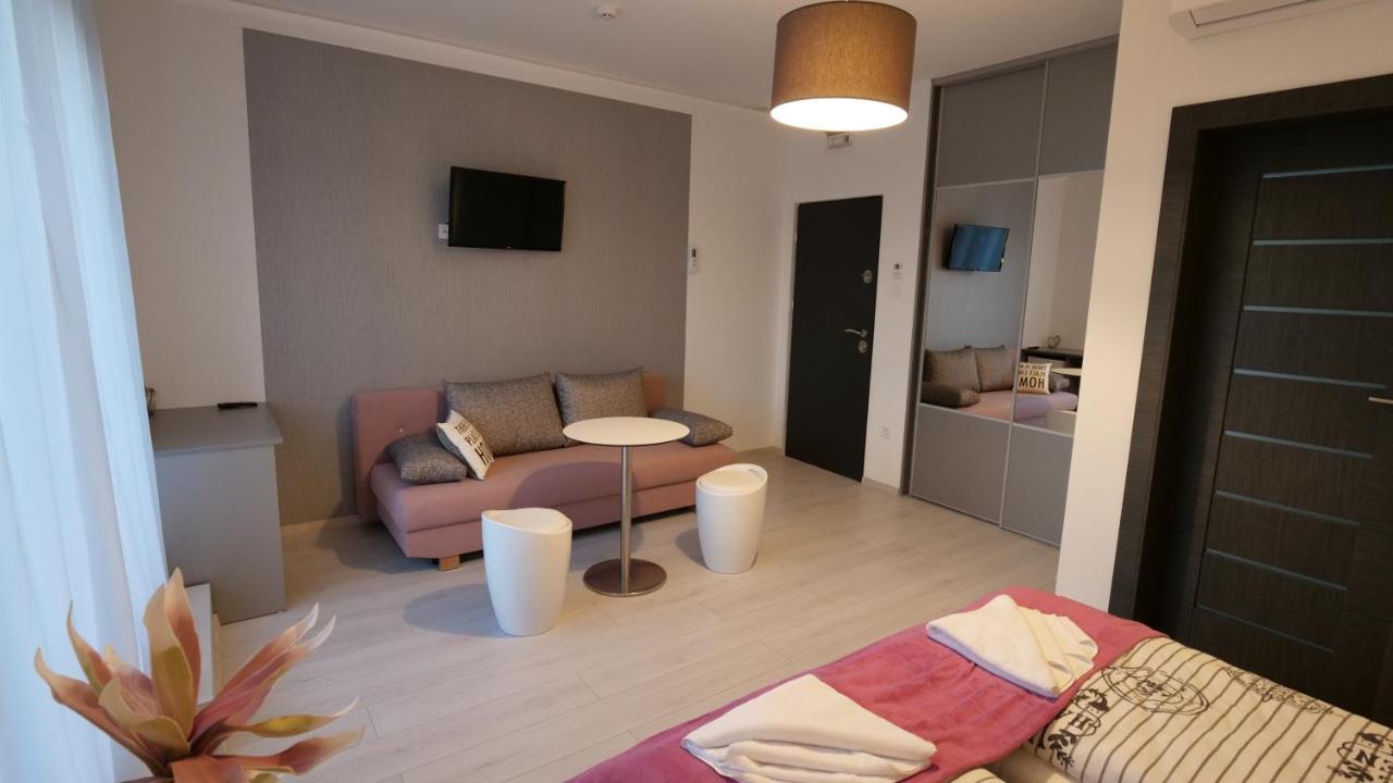 Anna Villa Fuered Boutique Rooms Balatonfured Exterior photo