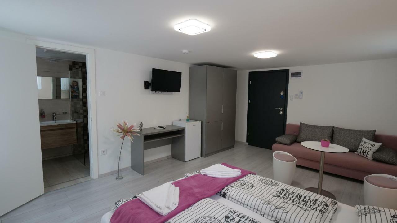 Anna Villa Fuered Boutique Rooms Balatonfured Exterior photo